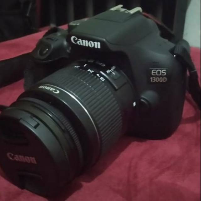 KAMERA DSLR CANON EOS 1300D