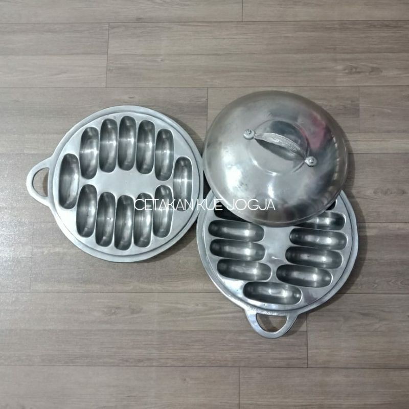 cetakan pukis gandos bandros