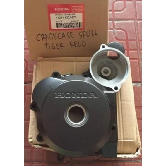COVER KIRI (L) BAK MAGNET TIGER REVO ORI 11341KCJ670