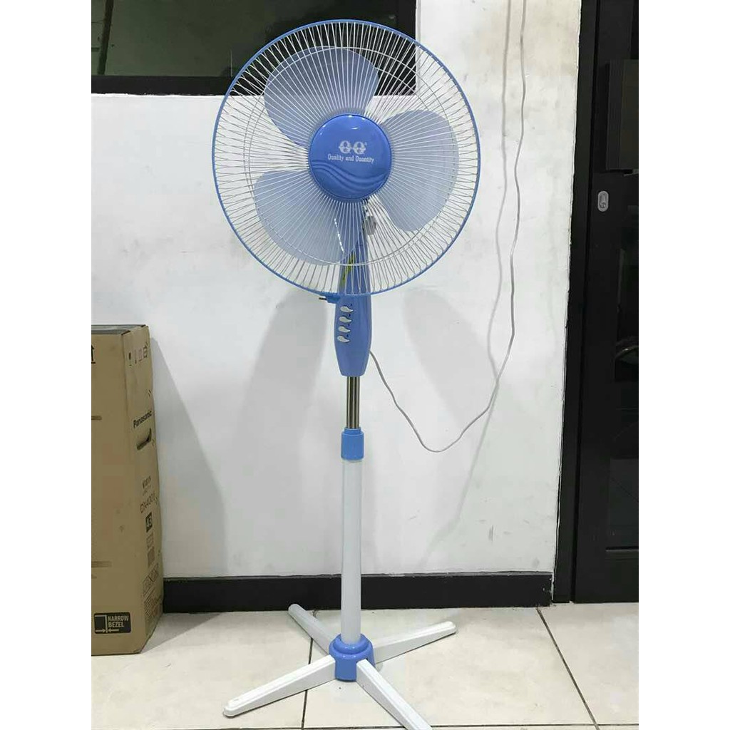 Kipas Angin Berdiri QQ Stand Fan Kaki Silang