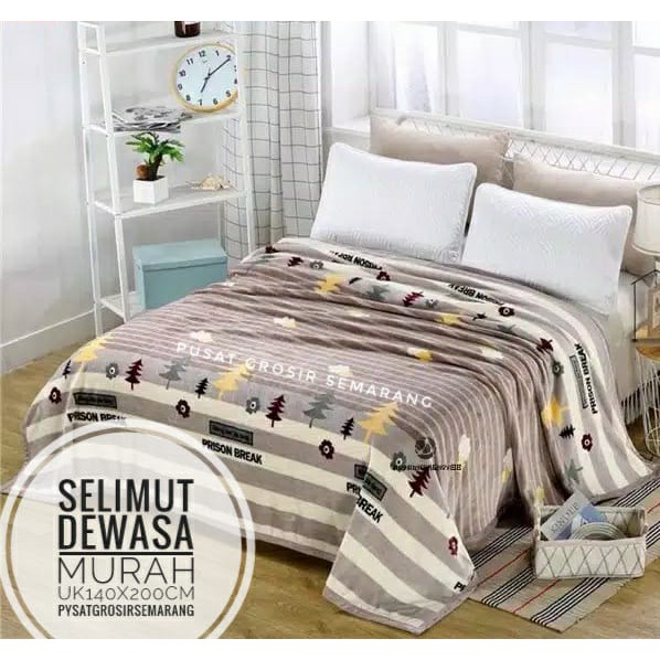 Selimut Dewasa Murah MORIA Abstrak Leaf Polkadot Flower Bvrbery Reindeer Could Moon Star Awan Rusa-Brown Pine Stripes