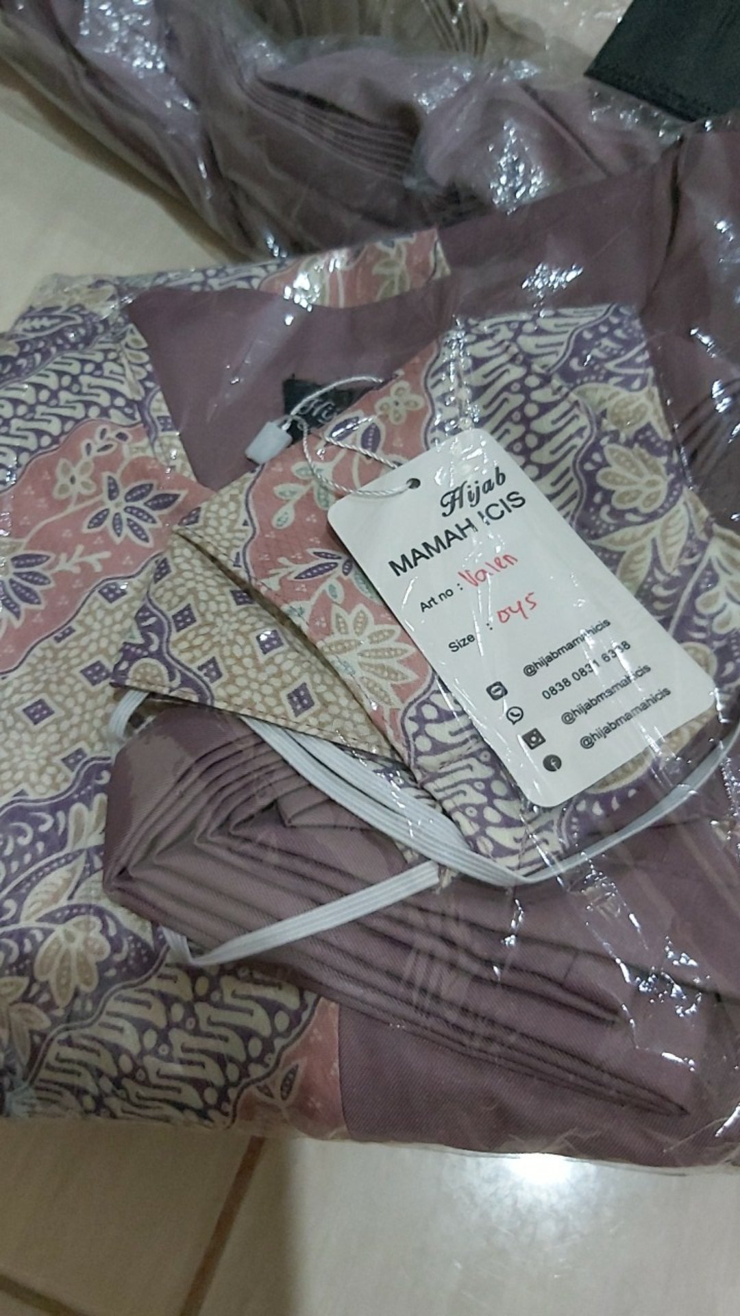 Free Cepol ( Kunciran Motif )masker &  Goodie Bag Hmi - Valen Tunik Batik By Hijab Mamah Icis