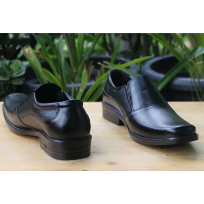 Sepatu pantofel pria/sepatu formal kerja kantoran sepatu pantopel cowok