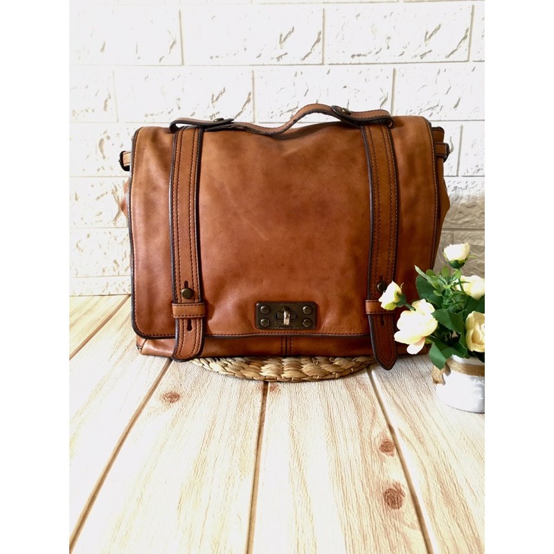 Preloved VRI Turnlock Messenger