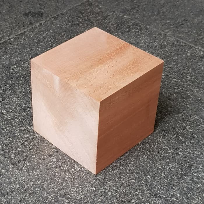 balok kubus kayu 10 cm x 10cm x 10 cm