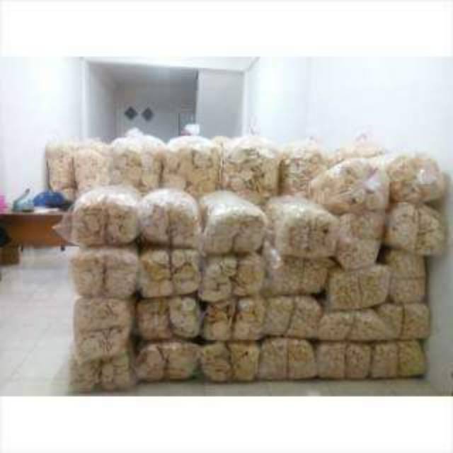 

Kemplang ikan khas palembang