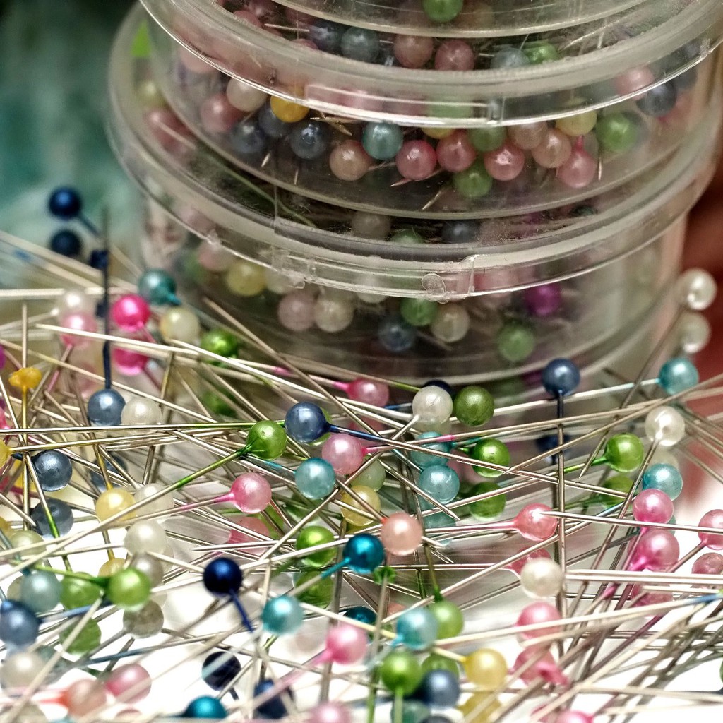 Jarum Pentul ISI BANYAK Hijab Mutiara / Jarum Hijab Premium / Pearl Head Pins Murah Grosir