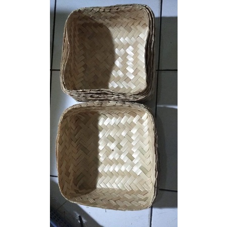 

[ Halodul ] besek bambu ukuran 25cm x 25cm sepasang | besek bambu hampers kotak hantaran lebaran