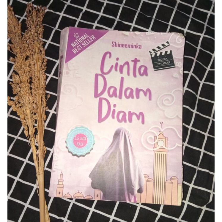 Novel Cinta Dalam Diam - Shineeminka (Preloved)