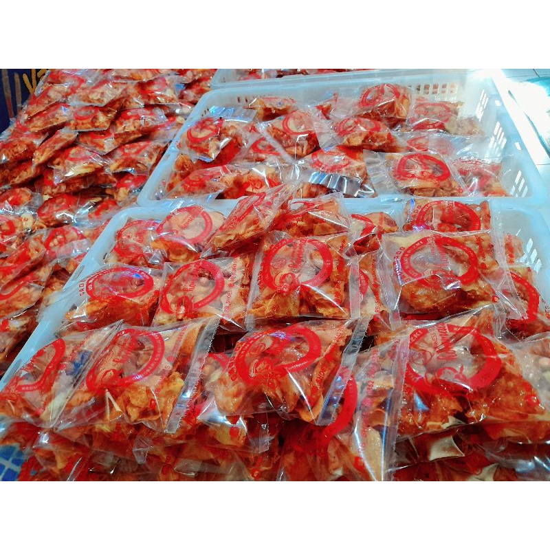 

kripik/keripik snack gado² ketela rambat enak/gurih.