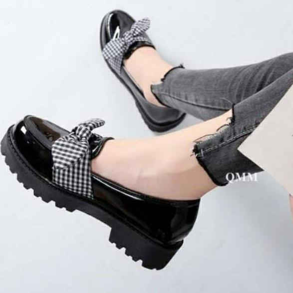Sepatu Wanita / Docmart slofy / Sepatu Loafers Wanita /  ‣ BNN.19Au22p