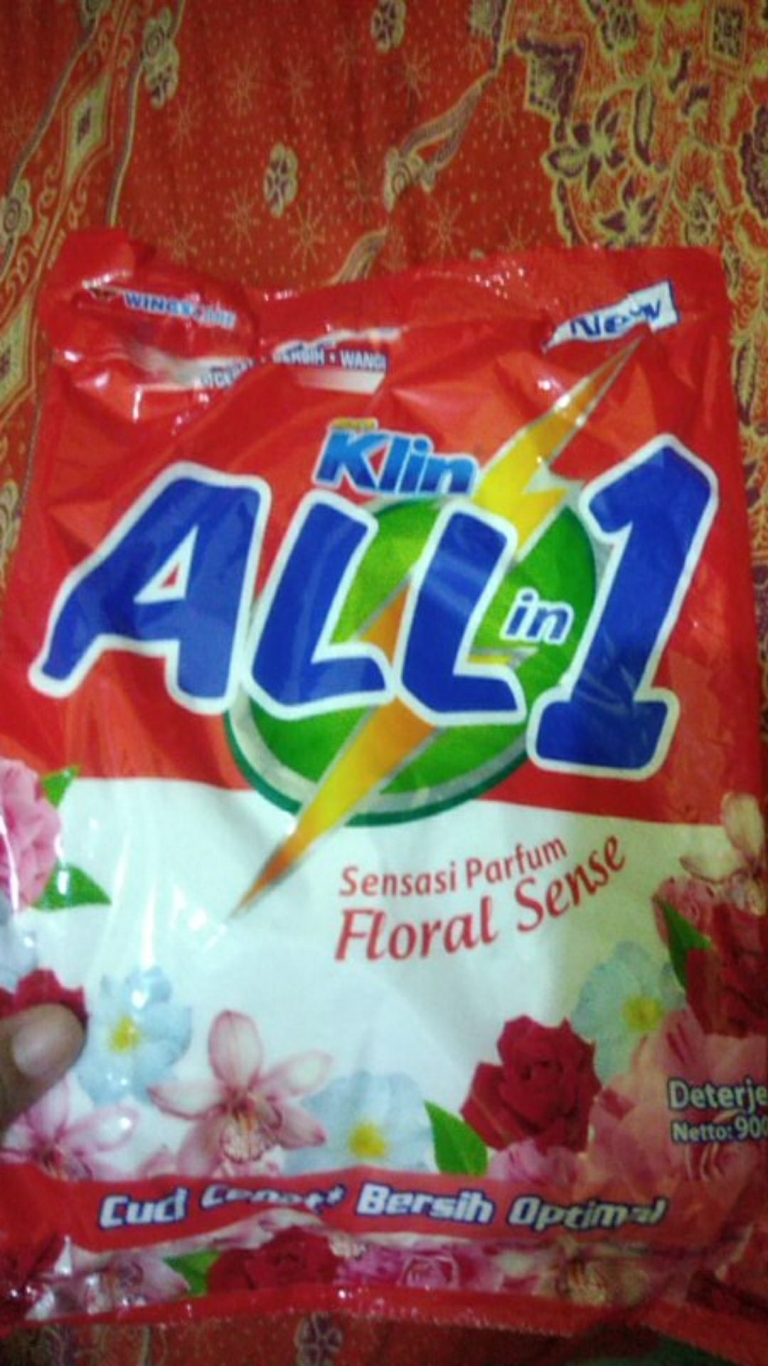 So Klin Deterjen Bubuk All In 1 Floral Sense 900 Gr