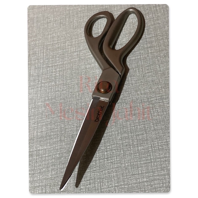 

gunting stainless ukuran 9 inci merk brother BIS-240