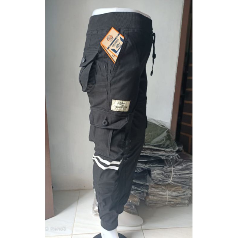 Celana Jogger Cargo Pria Pinggang Karet Hitam Original