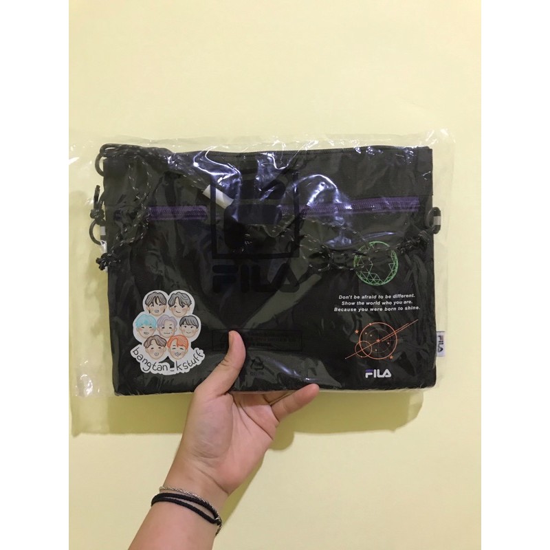 [READY STOCK] BTS X FILA VOYAGER SHARKOSH BAG SLING BAG BTS VOYAGER