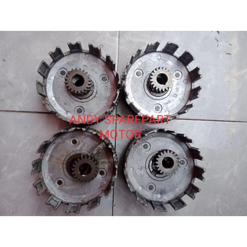 Gear Mangkok Kopling Ples Gigi Kecil Primer Gigi Nanas Suzuki Satria Fu Karbu / ORIGINAL