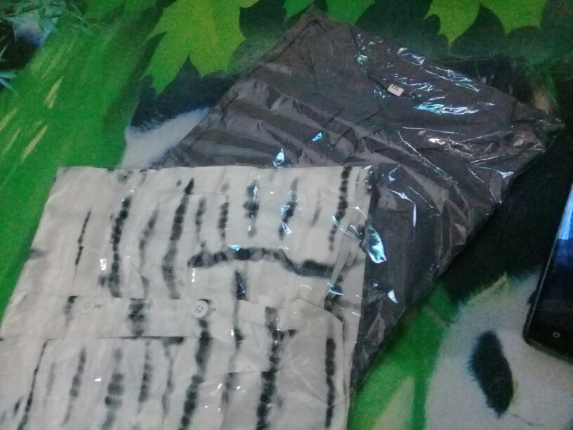 Kemeja Rayon Motif Kemeja Salur