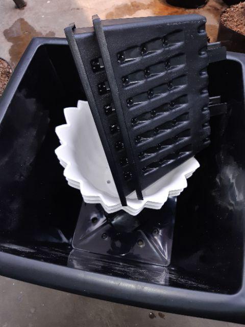 Pot Tempel Atau Argo Warna Hitam