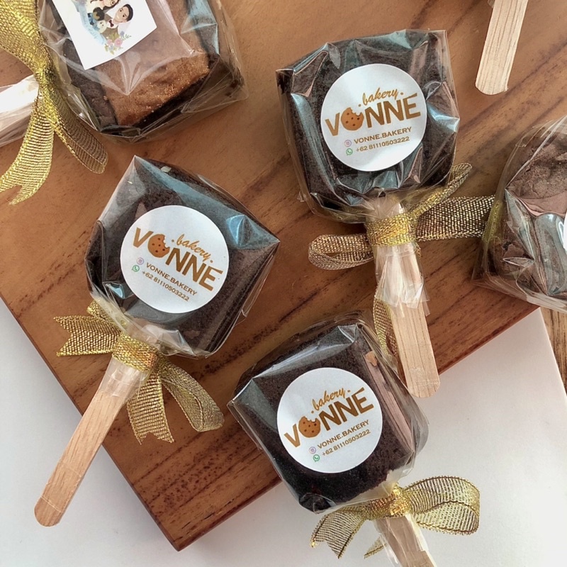 

Vonne Bakery • Brownie on a stick • Birthday Souvenir