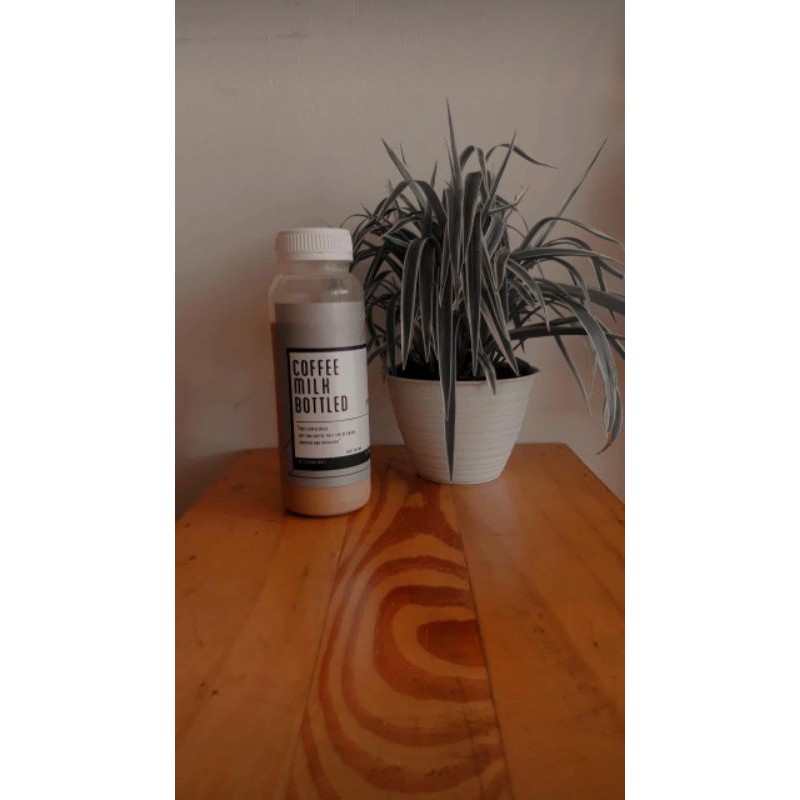 

Kopi Susu Botol 250ml
