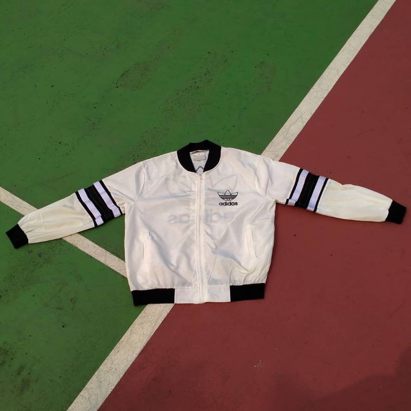 Varsity adidas vintage