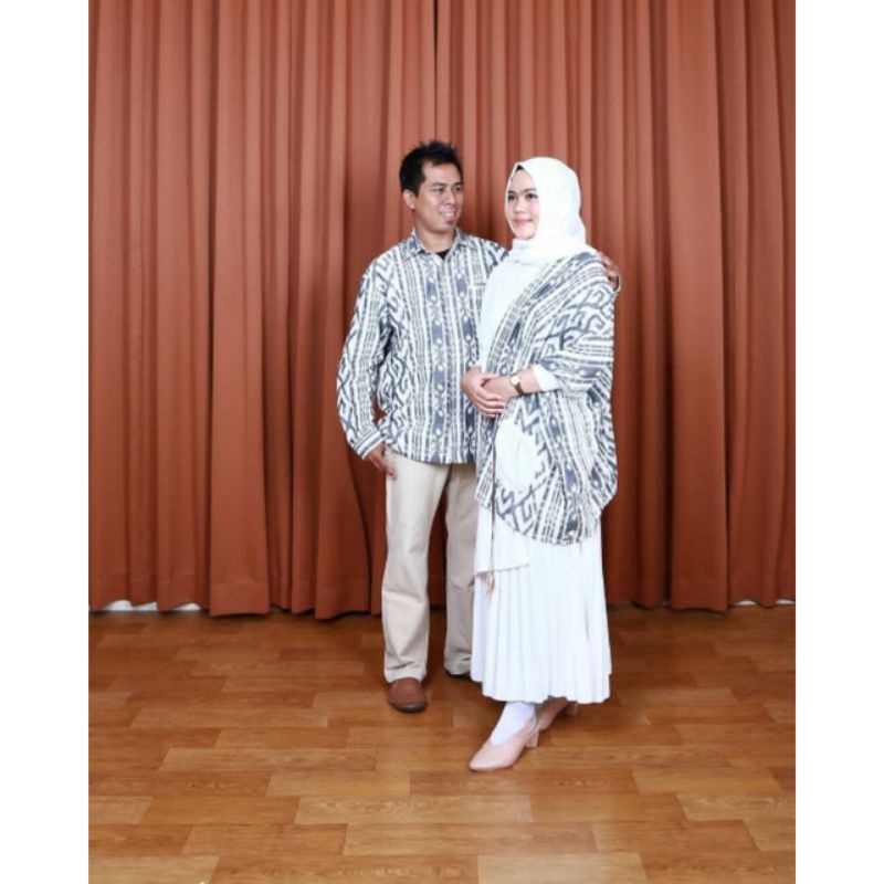 Baju tenun couple - baju tenun - baju etnik - baju couple - baju prewedding - prewedding - outer tenun - outer etnik - kemeja pria tenun