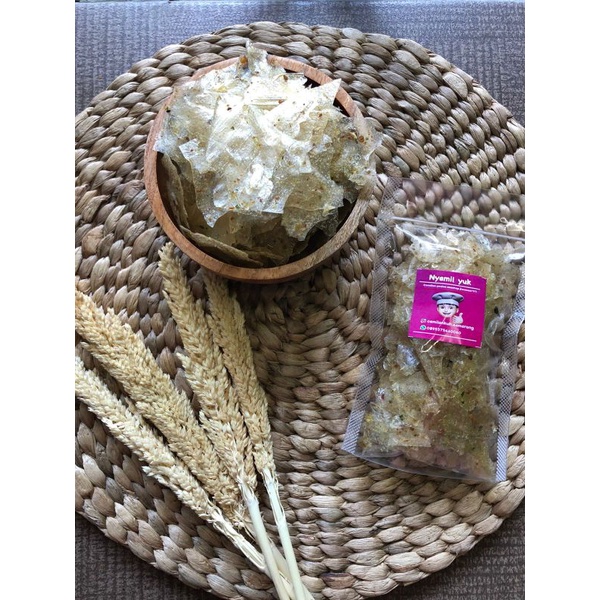 

KRIPIK KACA/KRIPIK BENING VIRAL 40GR