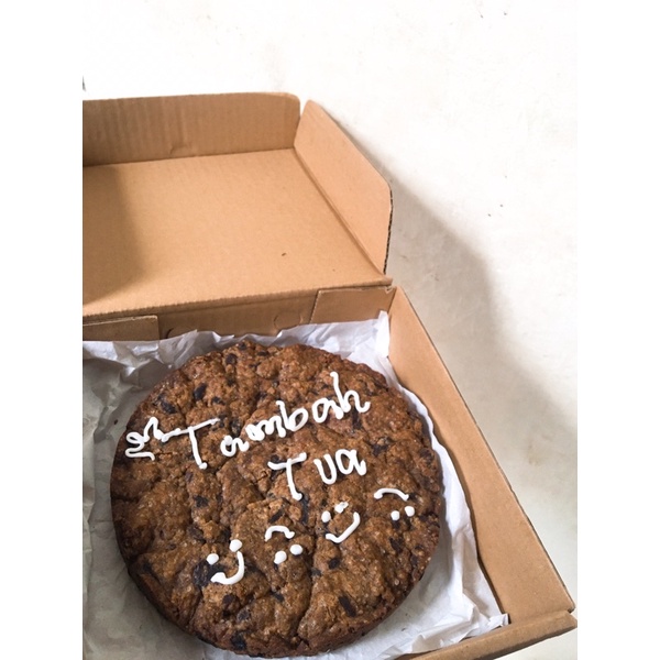 

GIANT COOKIES SOFT COOKIES JUMBO BIRTHDAY COOKIES