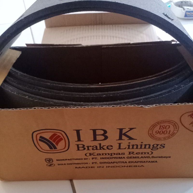 kampas rem depan belakang untuk truk canter HDX ps136 kampas lebar merk IBK