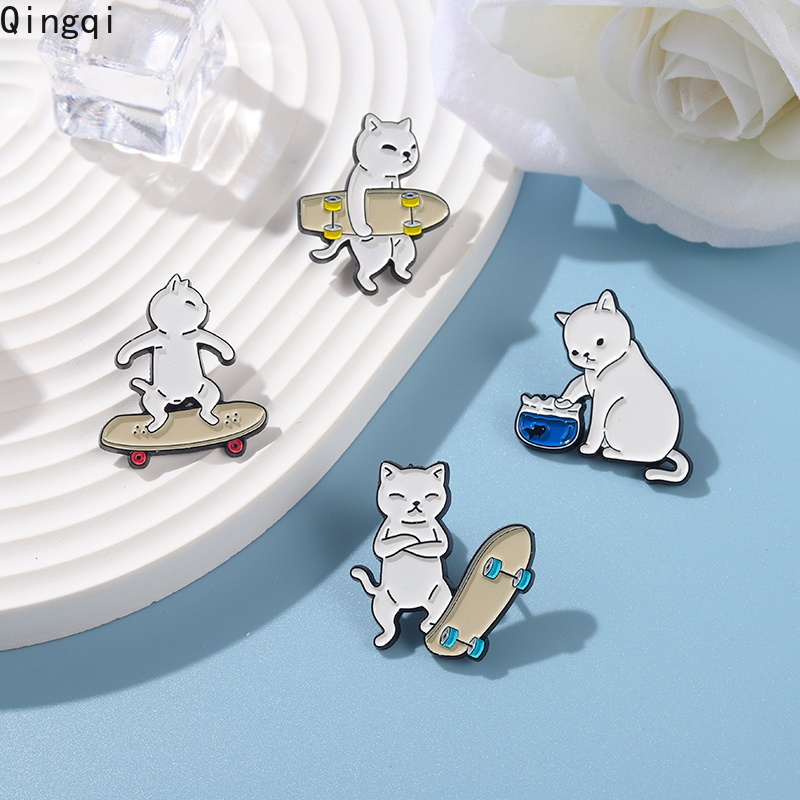 Bros Pin Enamel Desain Kartun Layang-Layang Putih Gaya Hip Hop Untuk Hadiah