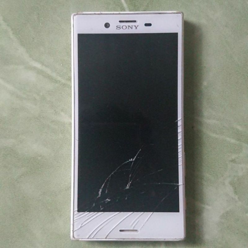 Xperia X Compact Minus