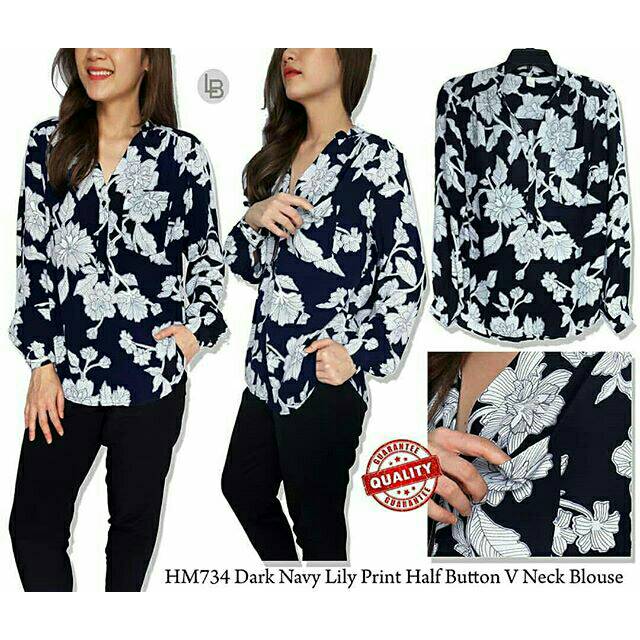 Hnm dark navy lily print half button V neck blouse