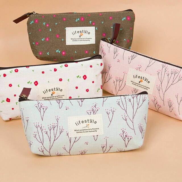 

Tempat pensil motif flower