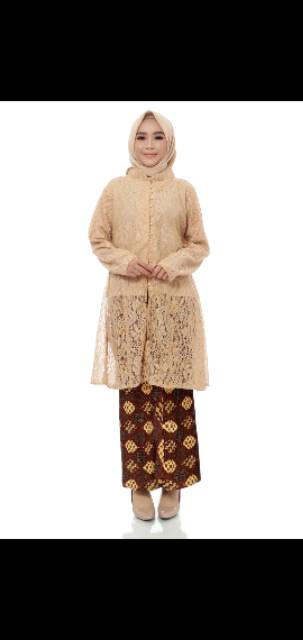 Kkebaya besan. Untuk lingkar dadanya L 95,xl 100,