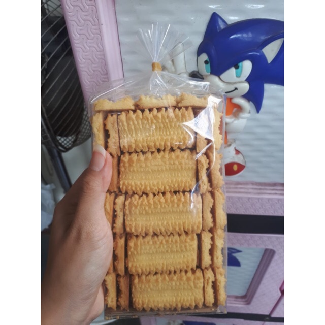 

KUE SEMPRET/SEMPROT HOMEMADE 500gr(Adonan dengan susu)