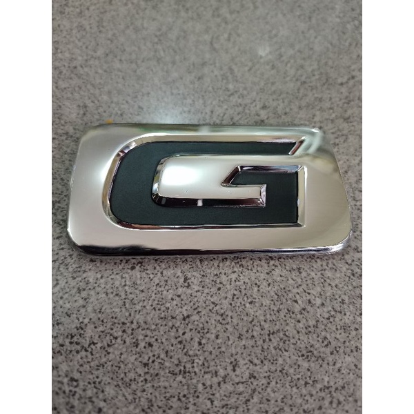 Emblem G type G innova fortuner alpard original