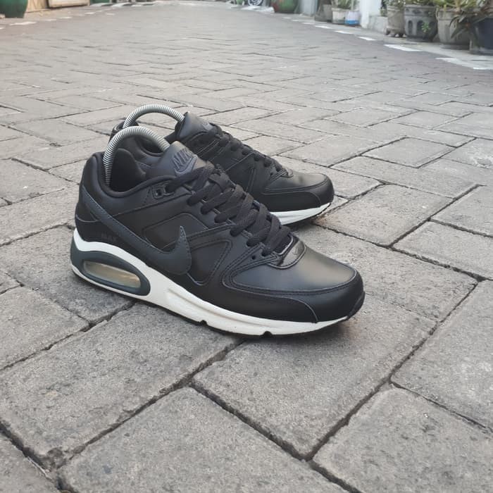 vans blue white checkered