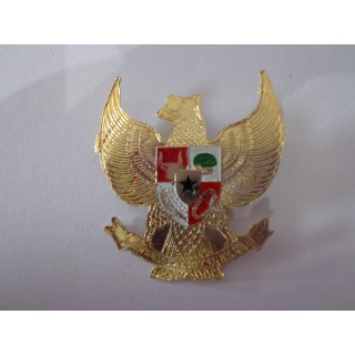 pin garuda kuningan