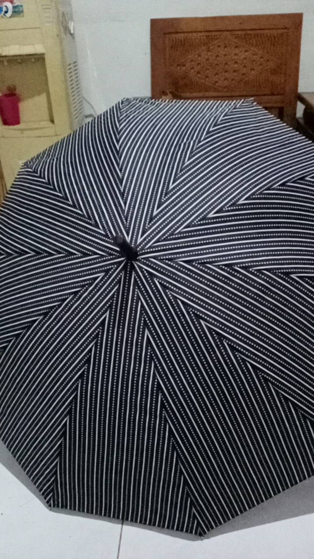 Payung Tongkat Standard / 23 In / Motif Polkadot Kecil / Grc - 1055b