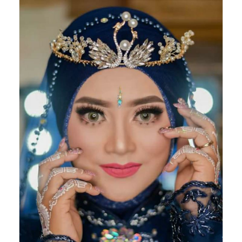 mahkota pengantin hijab