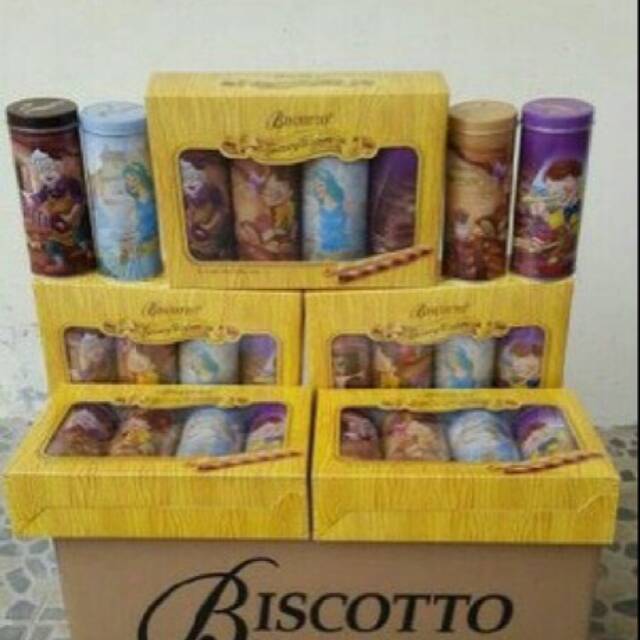 

Biscotto Wafer Karton isi 7 dus