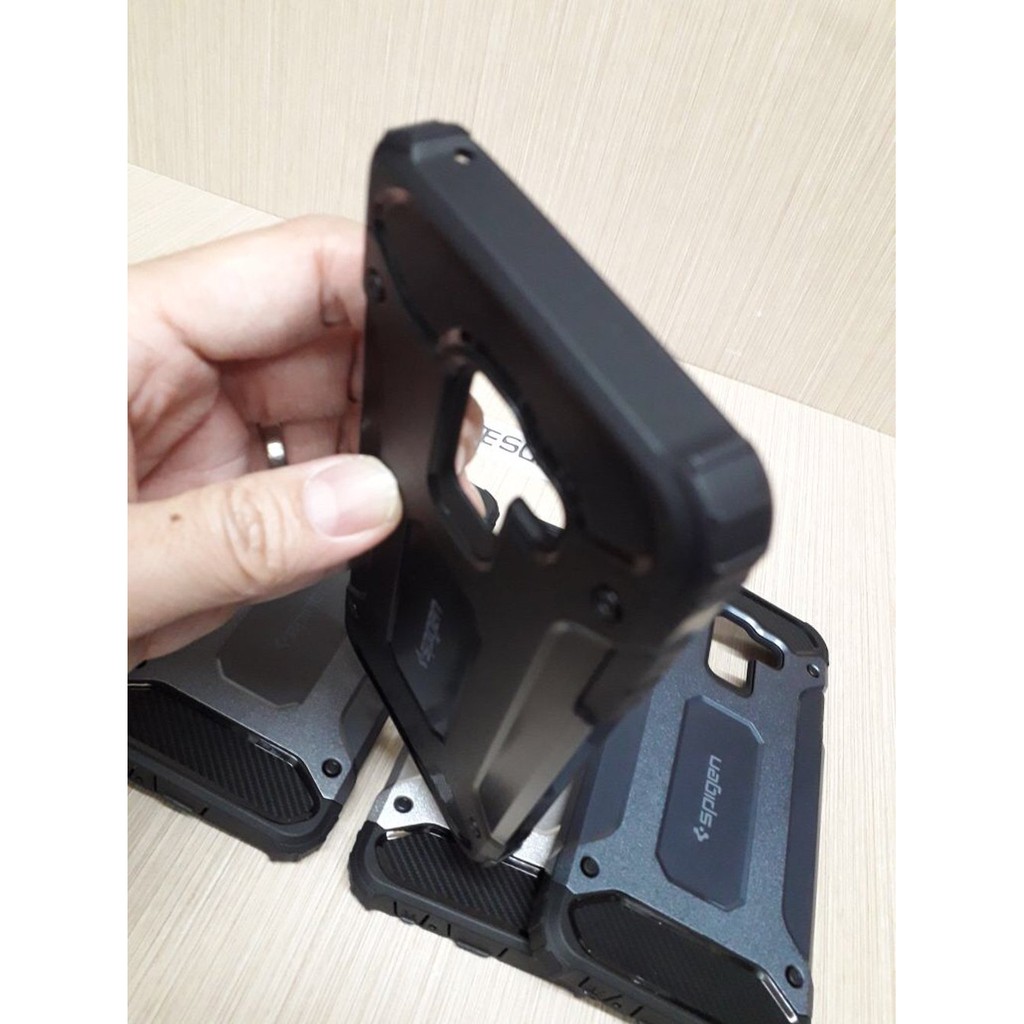 Spigen Iron Samsung A8 2018 A530 SM-A530F 5.6 inchi HardCase Robot Transformer