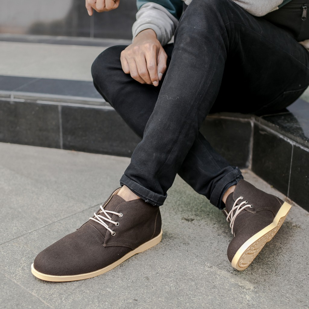 ELVRA Footwear - Sepatu Pria Sepatu Sneakers Sepatu Kasual Casual Sepatu Kanvas Canvas - Aston Brown Cream