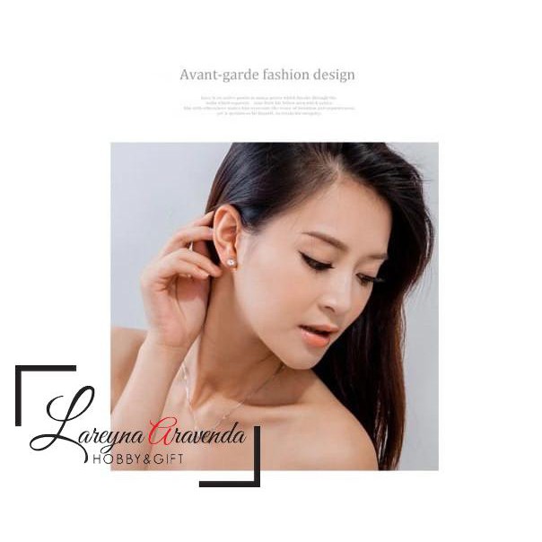 Anting Titanium Model Kristal Crystal Anti Karat Non Alergi AT008-4