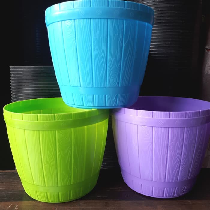  Pot  Bunga  Plastik  Gentong Warna Warni 18 kecil  Shopee 