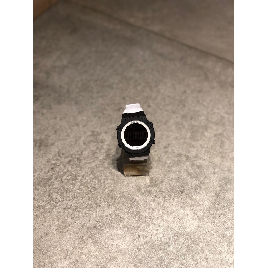 Jam Tangan Adidas 9377
