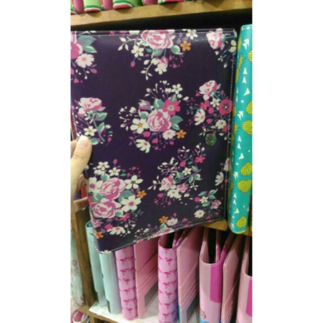 

Flower binder