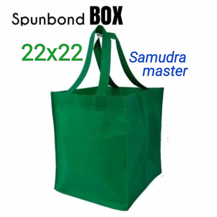

NEW kantong goodie bag box 22x22 - Merah