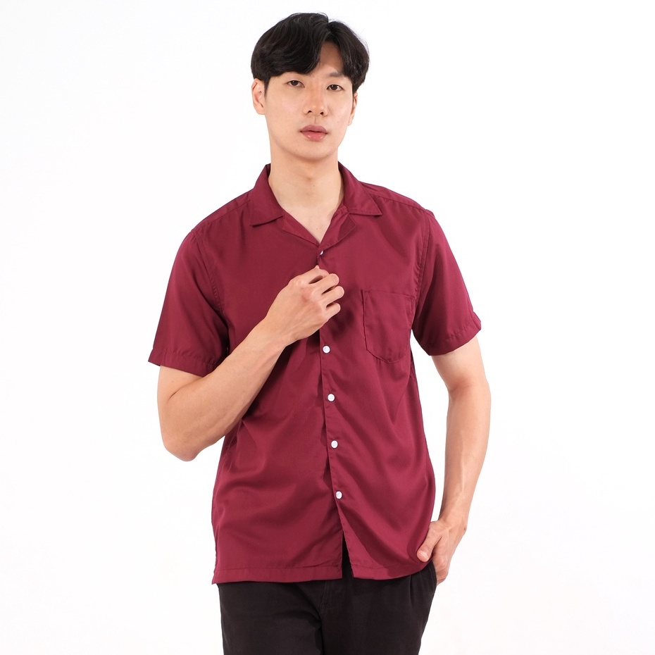 Baju Kemeja Maroon Polos Kasual Casual Pria Laki Laki Cowo Cowok Lengan Pendek Kerah Piyama SMB Keme