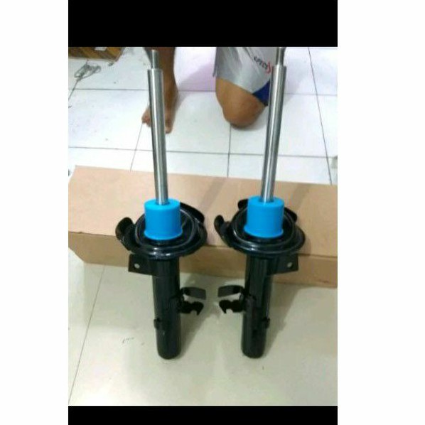 shockbreaker Ford focus depan
